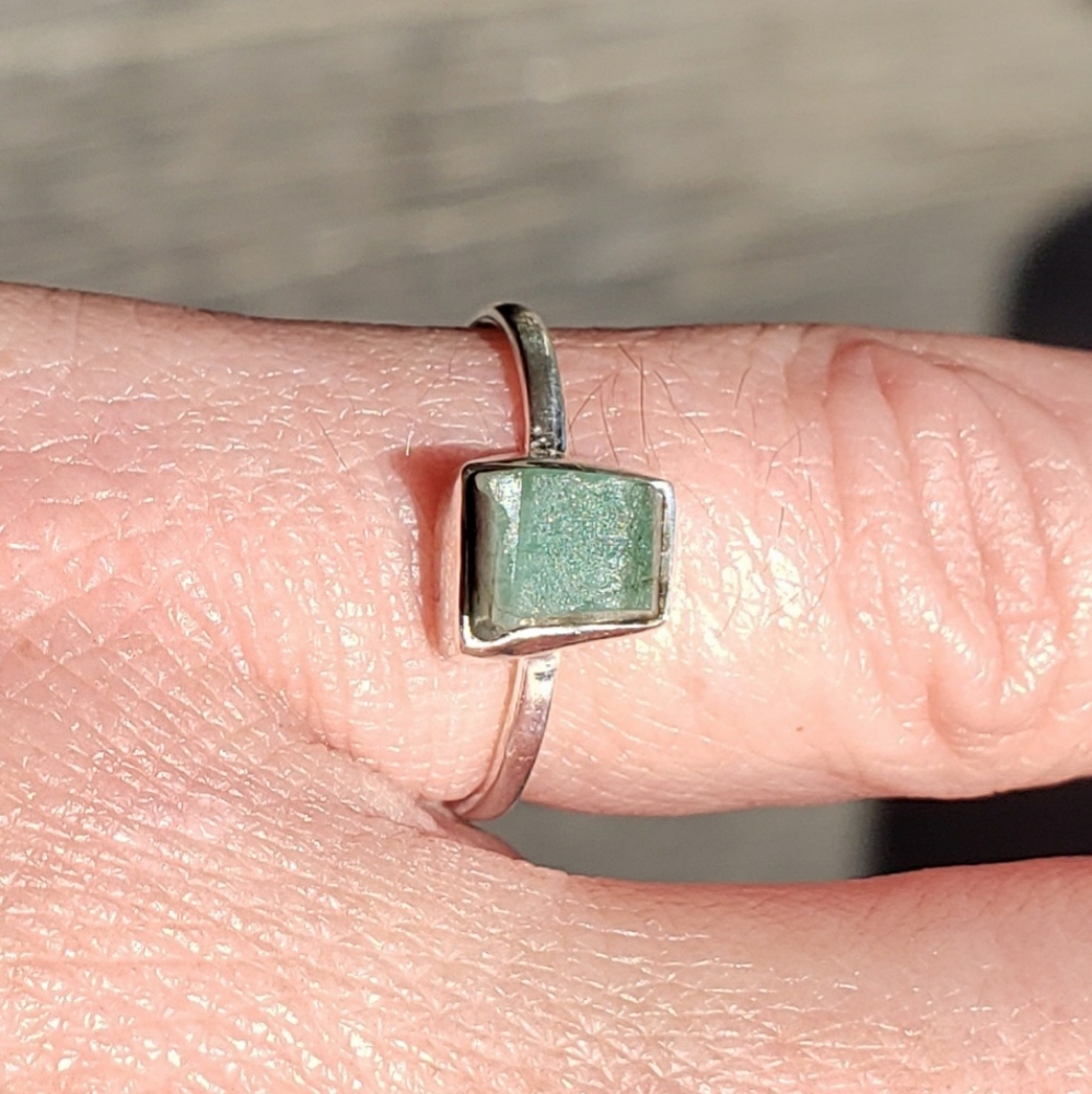 Natural Rough Emerald Ring - Solid 925 Silver - image 5